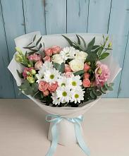 Букет цветов из:  Розы, Лизиантусы и Хризантемы #REPLACE_PRED# Солнечногорске