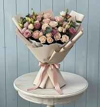 Букет цветов из:  Розы и Лизиантусы #REPLACE_PRED# Солнечногорске