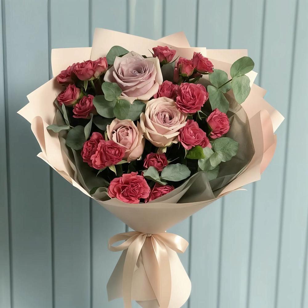 Букет цветов из: Гвоздики и Розы в Солнечногорске