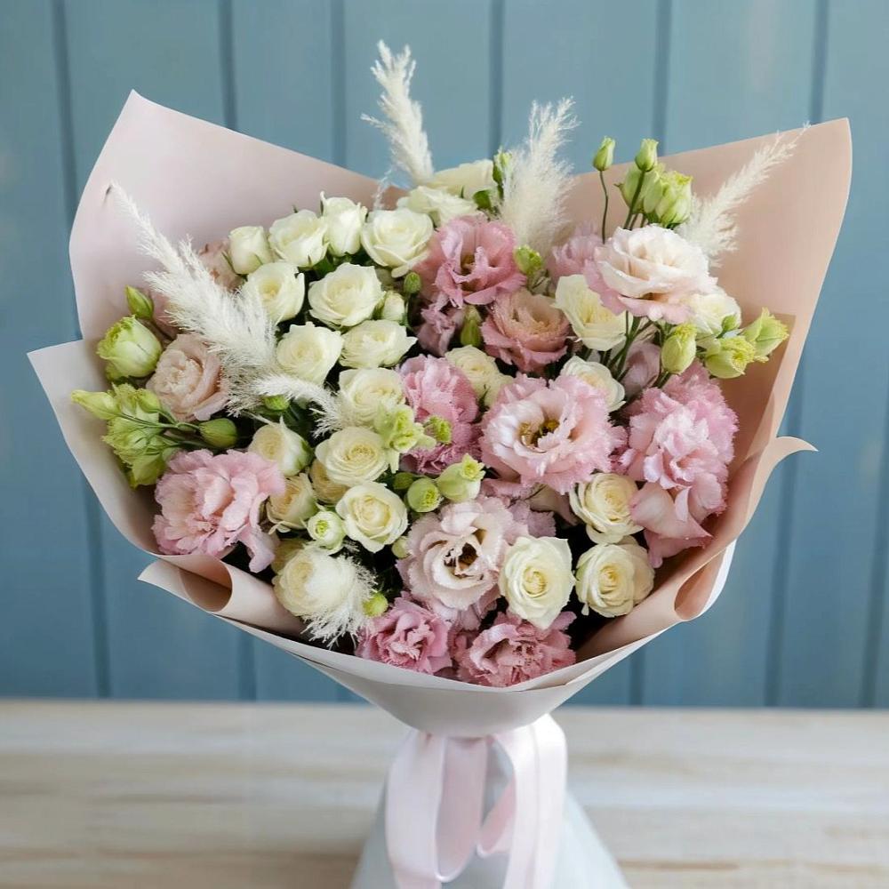 Букет цветов из: Альстромерии и Розы в Солнечногорске