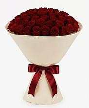 Букет 101 Бордовая роза Блэк Бакарра в Солнечногорске