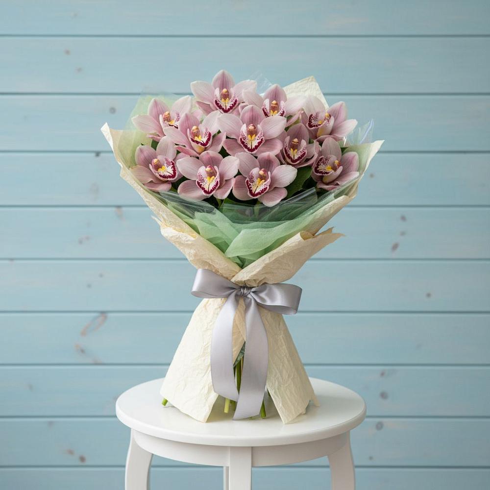 Букет цветов из: Орхидеи и Розы в Солнечногорске