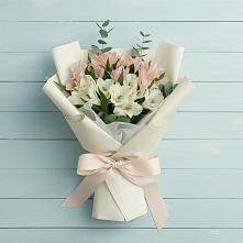 Букет цветов из:  Альстромерии в Солнечногорске