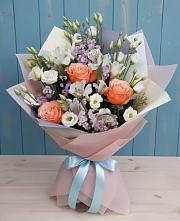 Букет цветов из:  Лизиантусы, Розы, Альстромерии и Гипсофила #REPLACE_PRED# Солнечногорске